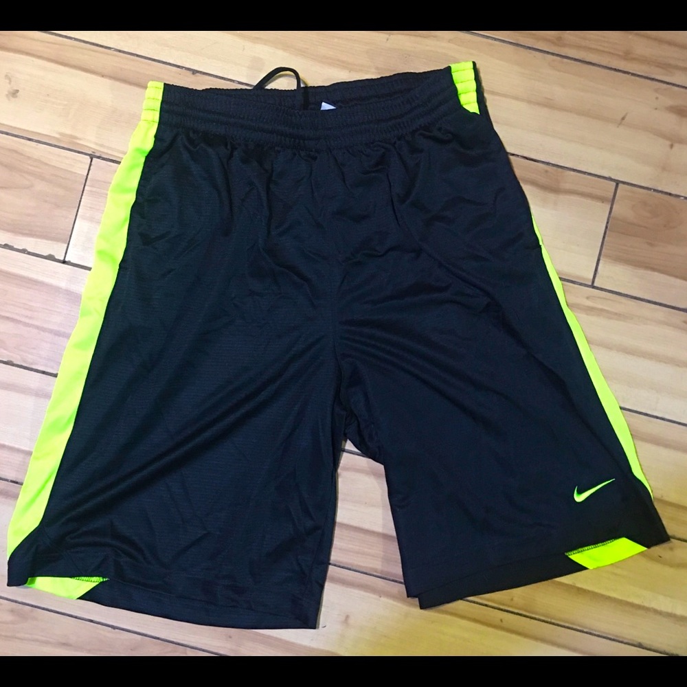 Men’s Basketball shorts